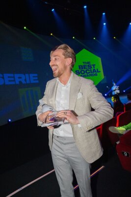 compressed-The-Best-Social-Awards-emielhornman.photo-389.jpg